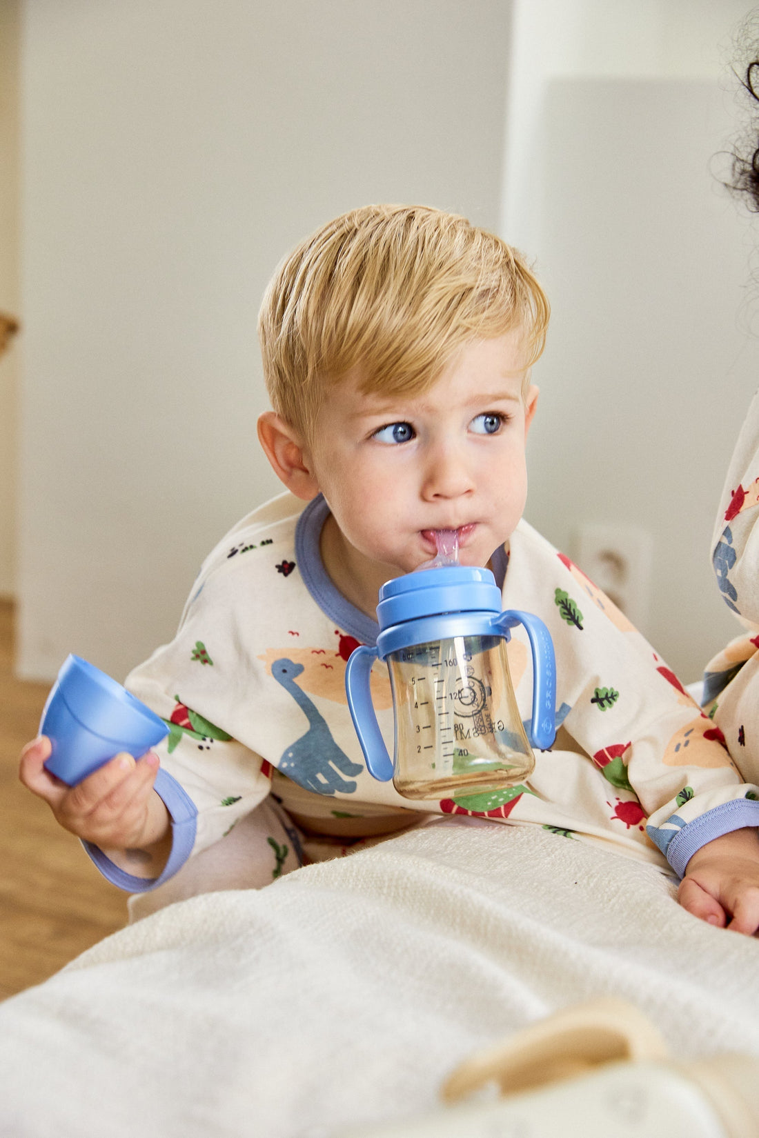 Sippy Cup or Straw Cup First? Do You Even Need a Sippy Cup? - Zezebaebae