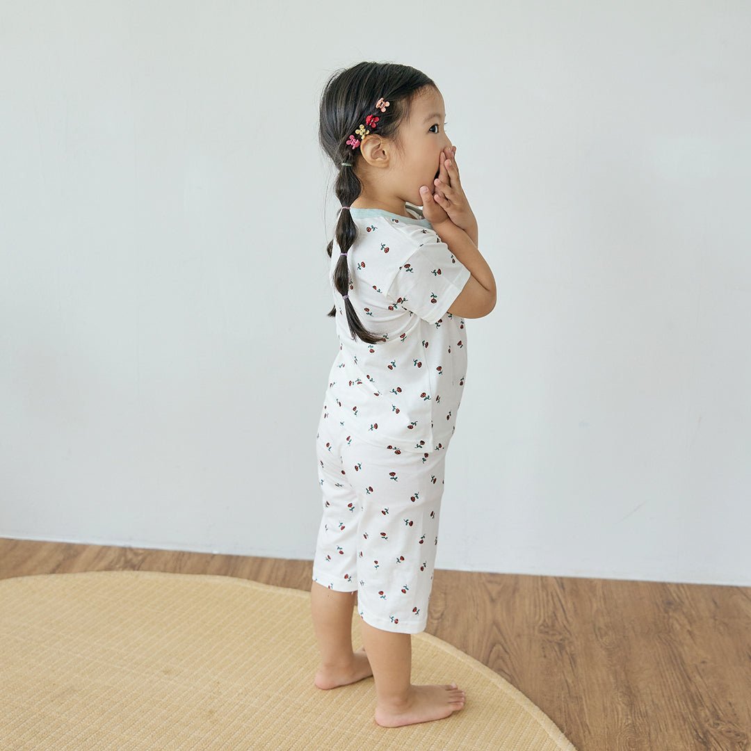 BabyRabbit Rose Short Sleeve & Crop Pants Set - Zezebaebae