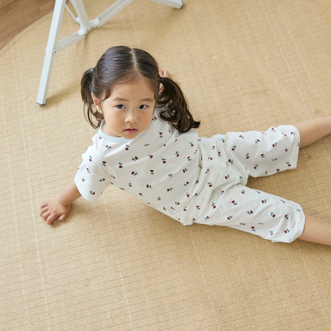 BabyRabbit Rose Short Sleeve & Crop Pants Set - Zezebaebae