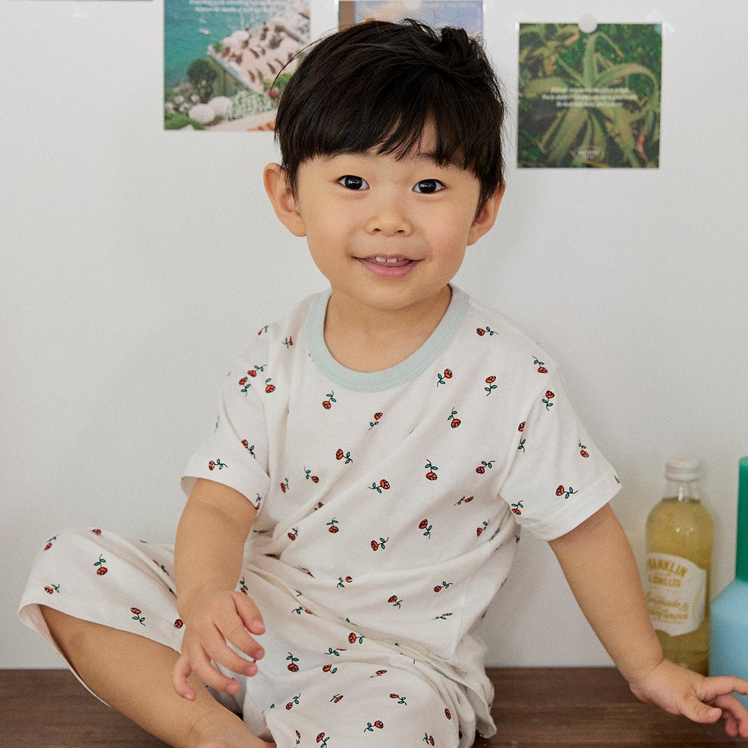 BabyRabbit Rose Short Sleeve & Crop Pants Set - Zezebaebae