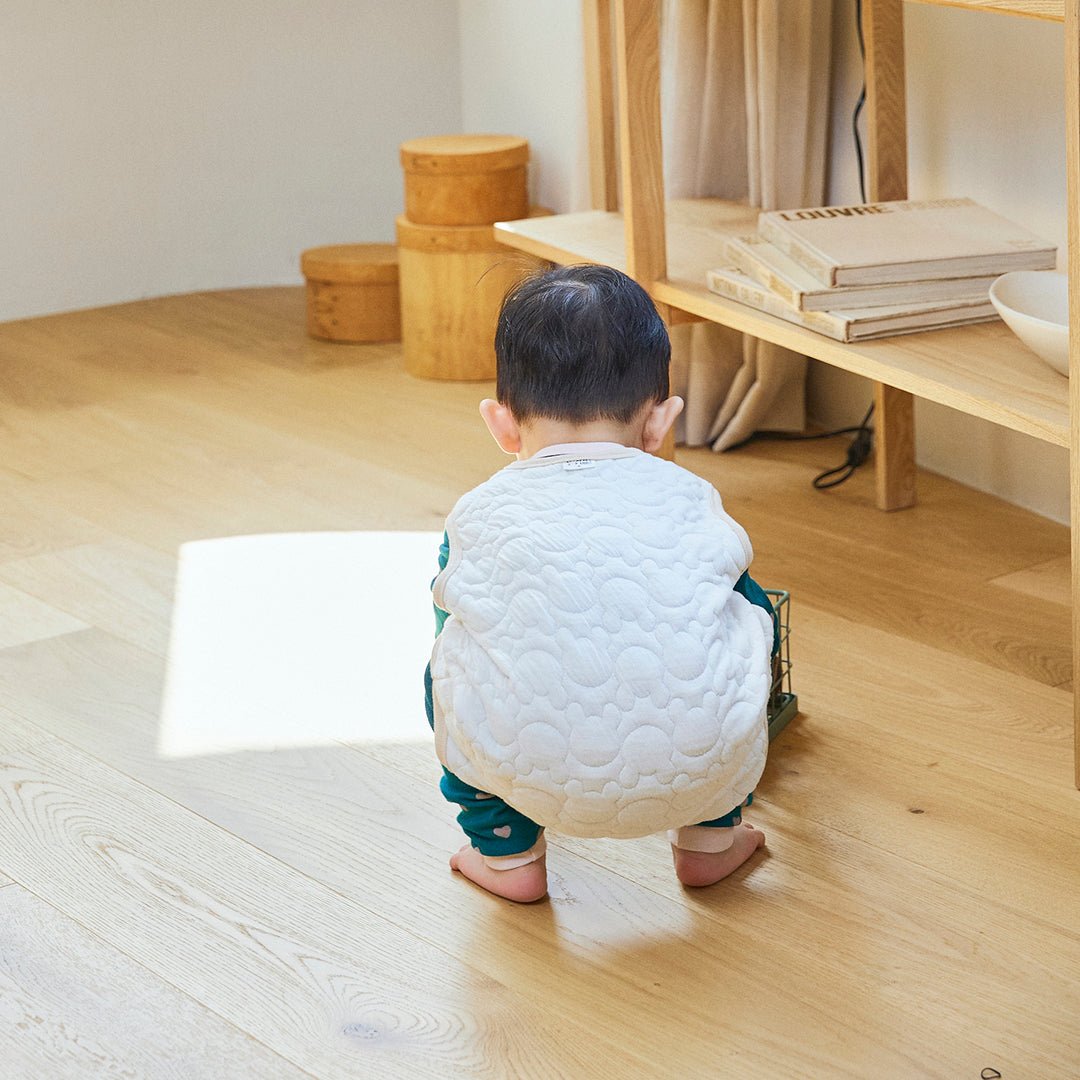 BabyRabbit Teddy Bear Quilted Vest - Zezebaebae