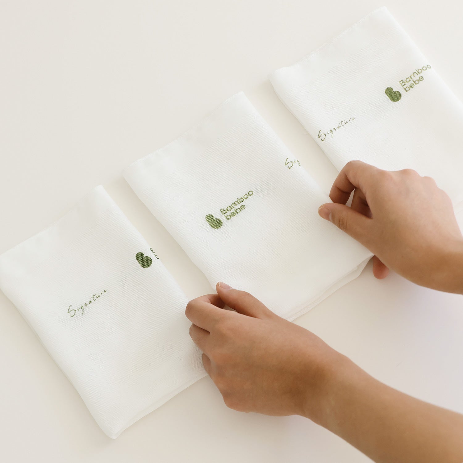 BambooBebe Signature Gauze Hankie - Pure - Zezebaebae